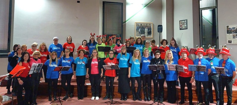 Costa_concerto_coro.JPG (100 KB)