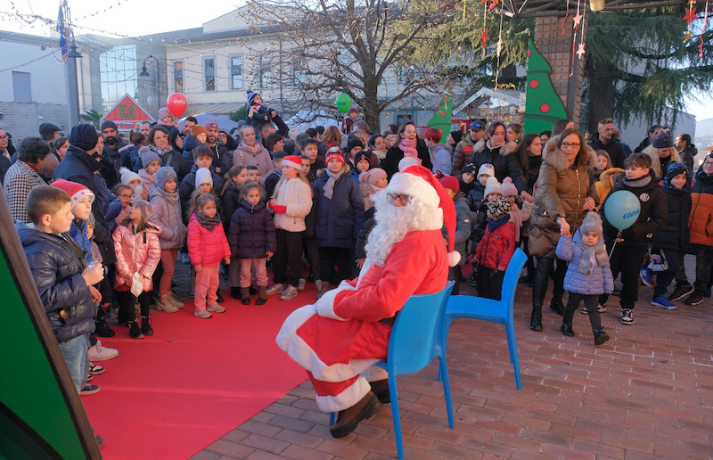 Costa_villaggio_babbo00007.JPG (215 KB)