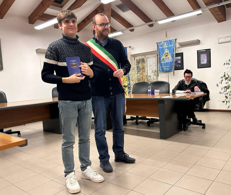 dolzago_costituzione2.jpg (71 KB)