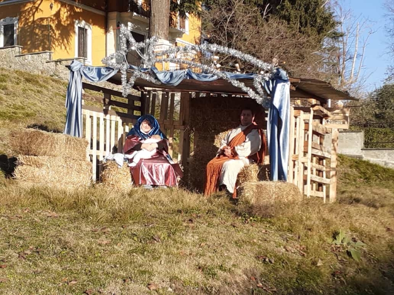 oggiono_presepe_2.jpg (488 KB)