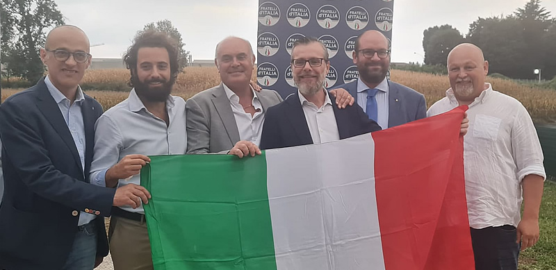 elezioni7.jpg (166 KB)