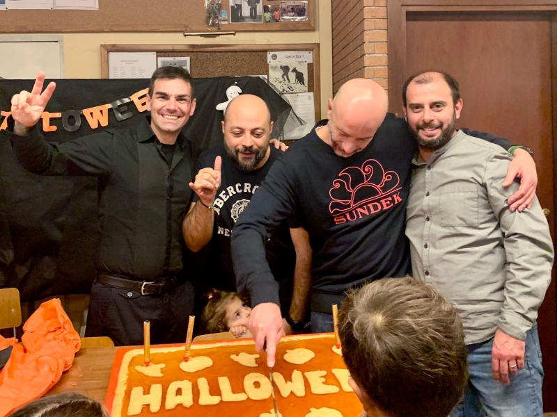 halloweenmissaglia_05.jpg (360 KB)