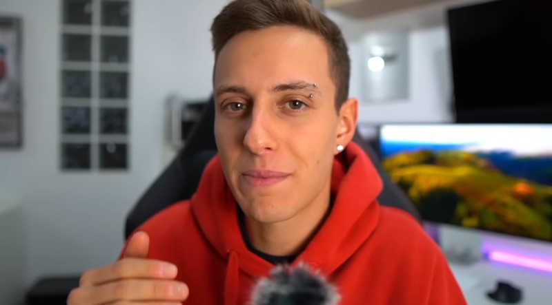 moto1.jpg (43 KB)
