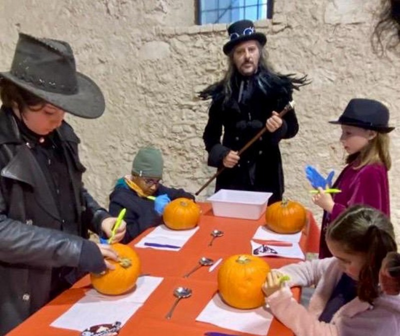 Missaglia__fuoriclasse_halloween_15.jpg (107 KB)