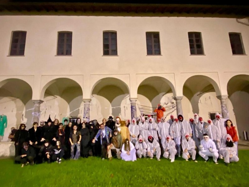 Missaglia__fuoriclasse_halloween_8.jpg (93 KB)