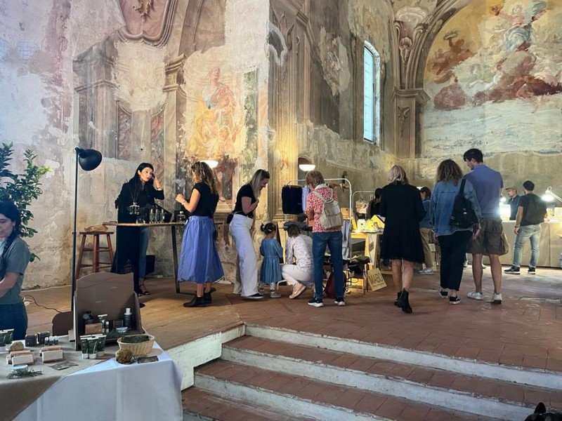 Missaglia__mostra_mercato_8_20.JPG (140 KB)