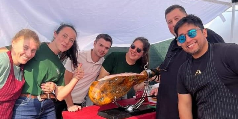 barbecuebesana_pr.jpg (171 KB)