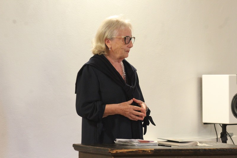 casatenovo_eventoletture1.jpg (78 KB)