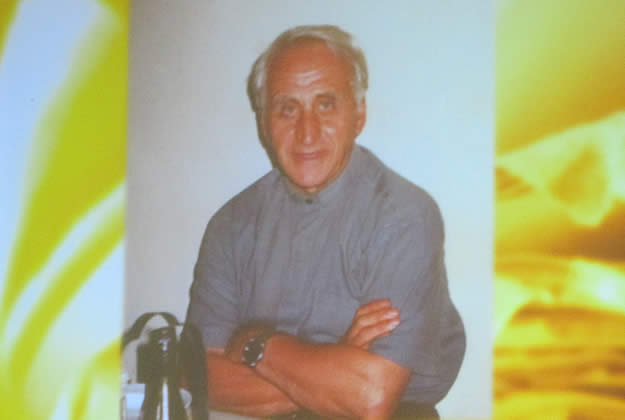 padredomenico.jpg (19 KB)
