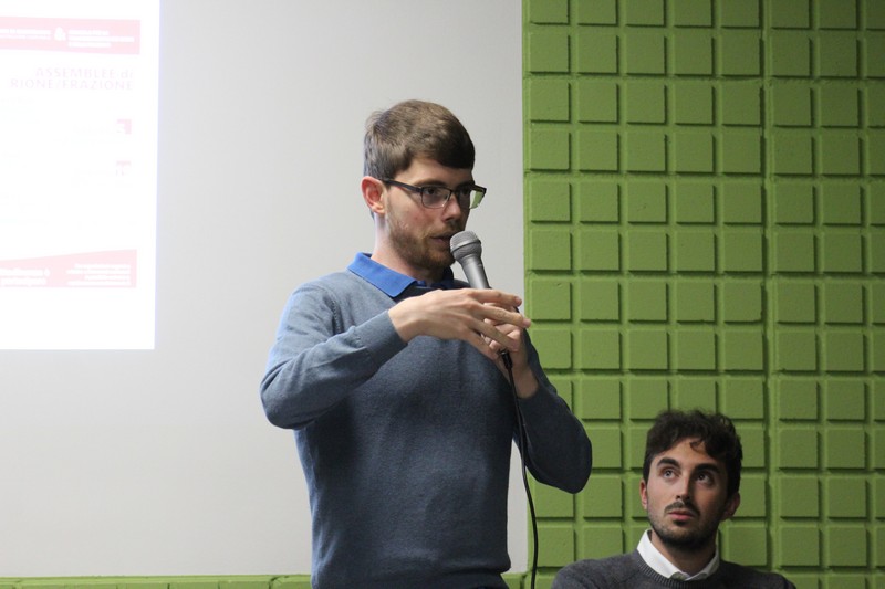 rogoredoassemblea1.jpg (86 KB)