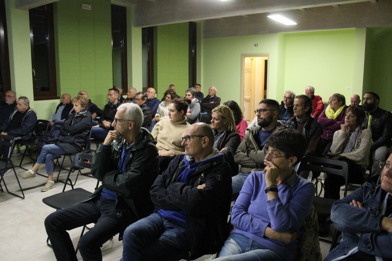 rogoredoassemblea6.jpg (131 KB)