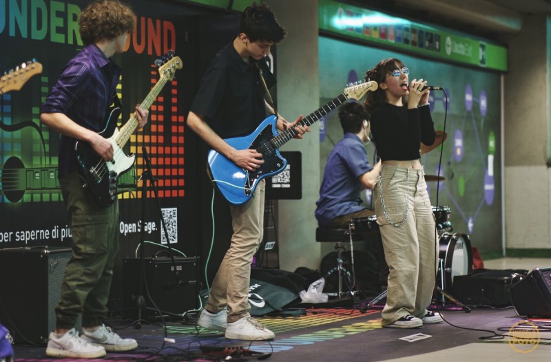 Vaeva_Band_-8.jpg (99 KB)