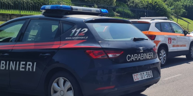 carabinieri_118_1.jpg (74 KB)