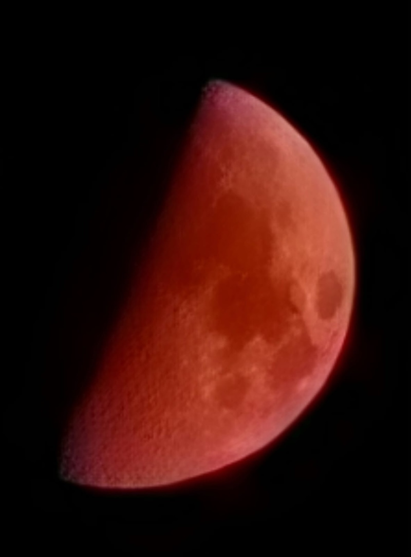 Foto_luna00003.JPG (63 KB)