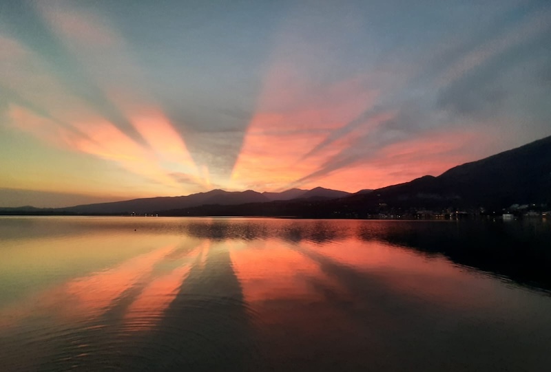 Pusiano_tramonto00001.JPG (79 KB)