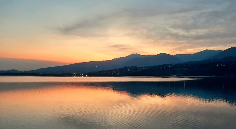 Pusiano_tramonto00003.JPG (84 KB)