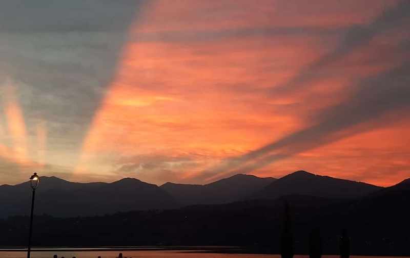 Pusiano_tramonto00004.JPG (62 KB)