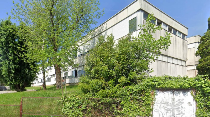casatenovomedie.jpg (149 KB)