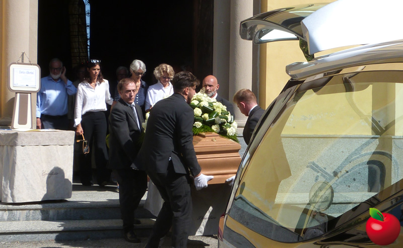 cortenuova_funerali1.jpg (159 KB)