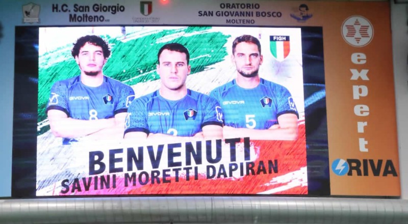 pallamanoazzurri3.jpg (87 KB)