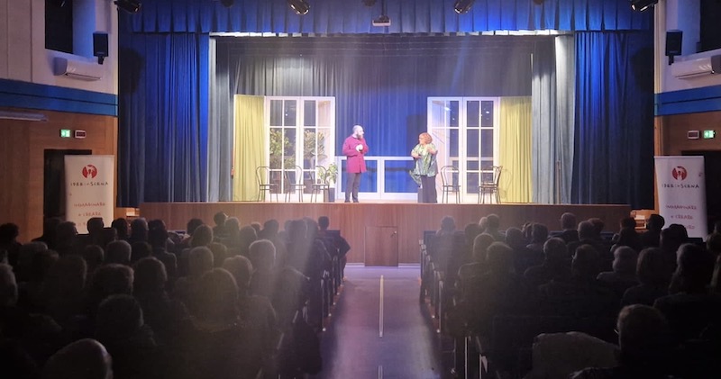 Nibionno_teatro00002.jpeg (79 KB)