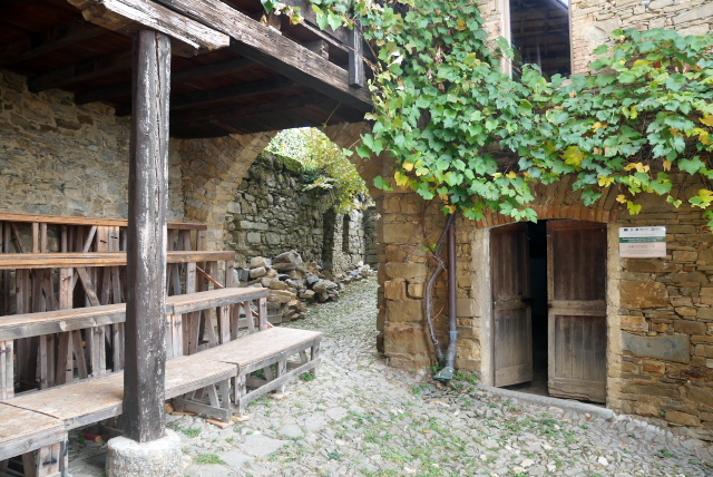 colle_brianza_campsirago_3.jpg (263 KB)