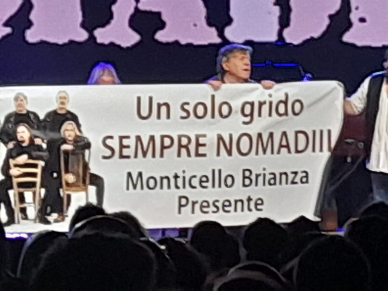 lo_striscione_del_gruppo_di_monticello.jpeg (84 KB)