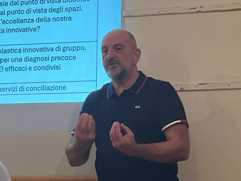 Missaglia__incontro_cittadini_2.JPG (81 KB)