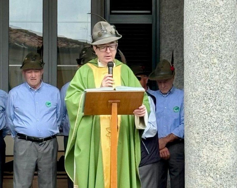 Padre_Pierfrancesco_Conti.JPG (129 KB)