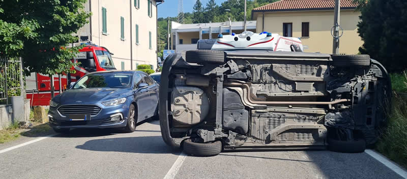 bevera-auto.jpg (56 KB)