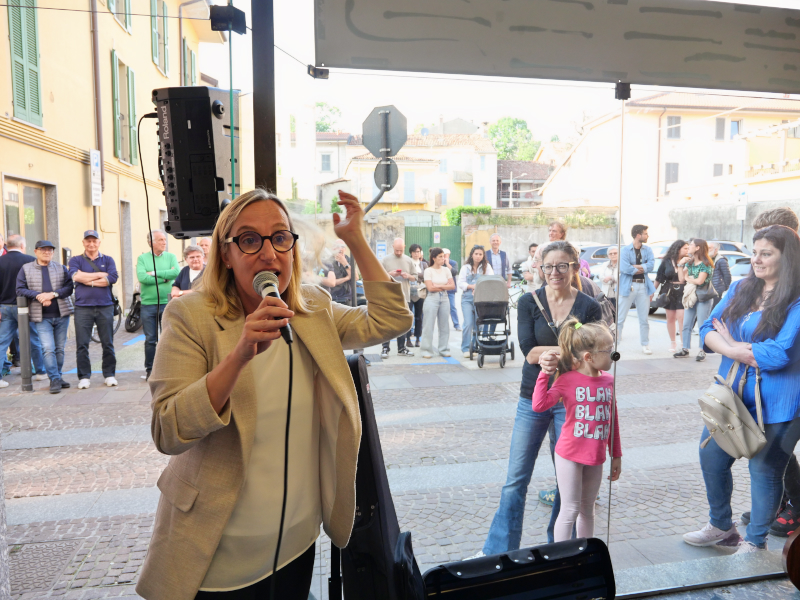 oggiono_insieme_oggiono_1.jpg (583 KB)