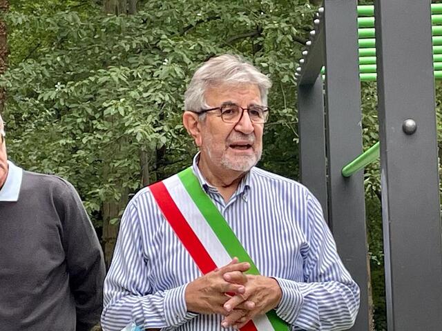 sidoti2.jpeg (69 KB)