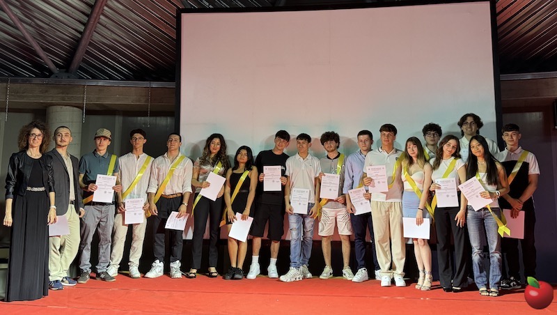 Bachelet_graduation00001.JPG (131 KB)