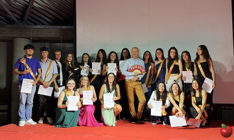 Bachelet_graduation00004.JPG (129 KB)