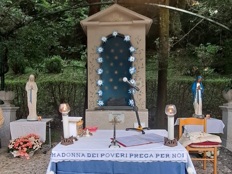 Edicola_Madonna_Sirtori_5.JPG (149 KB)