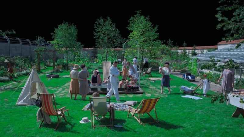 La_zona_di_interesse1.jpg (104 KB)