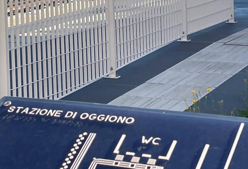 Stazioni_molt_ogg3.jpeg (69 KB)