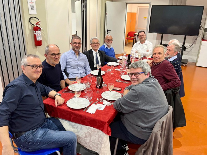 Auditorium__cena_sociale_2.JPG (128 KB)