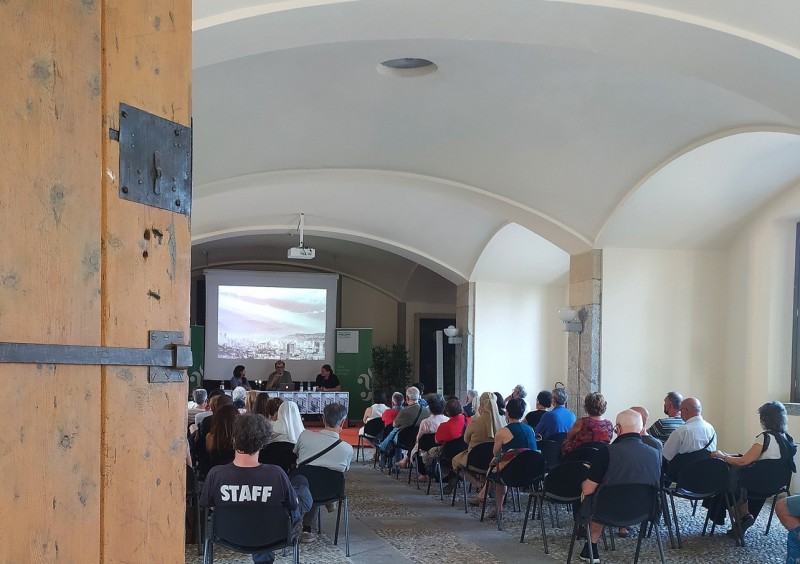 Evento_passato_nell_Antico_Granaio.jpg (94 KB)