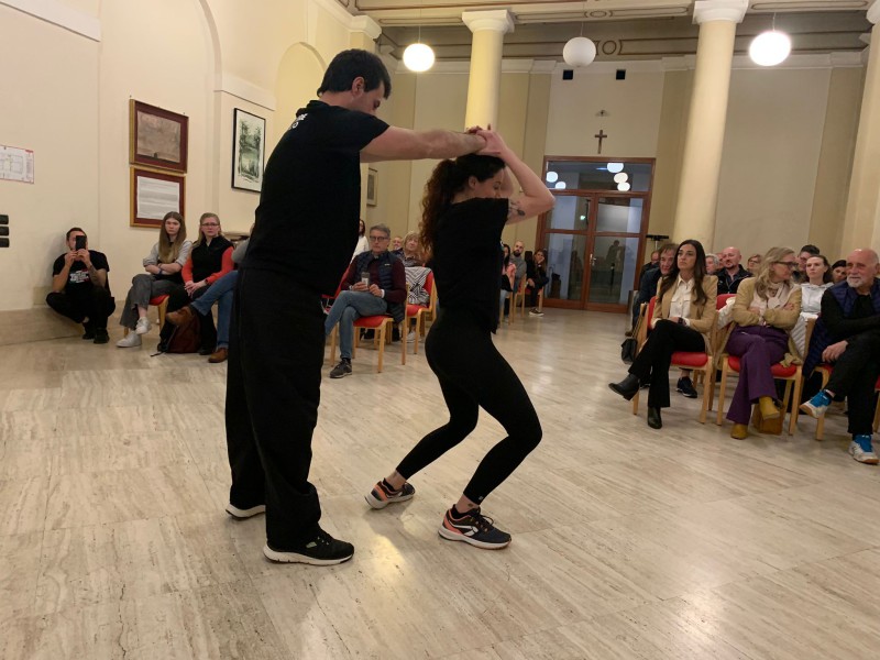 KravMaga7.jpeg (104 KB)