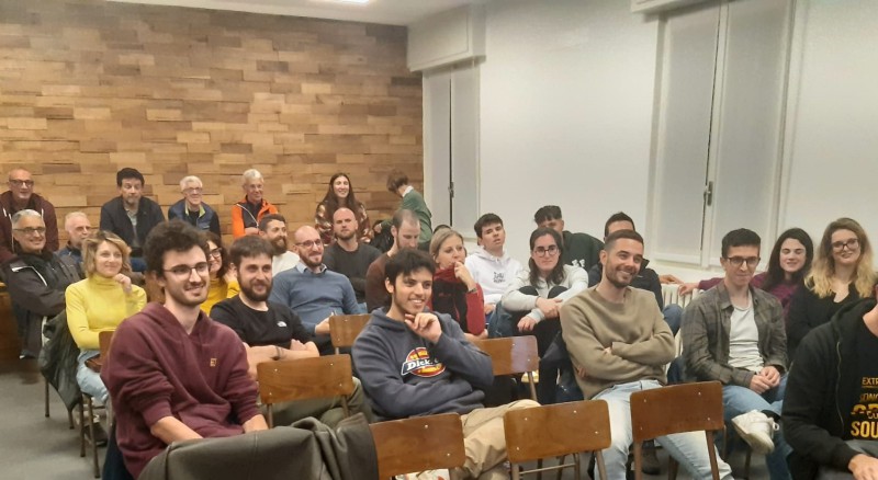 Lezione_Neve_e_Valanghe_2.jpg (81 KB)