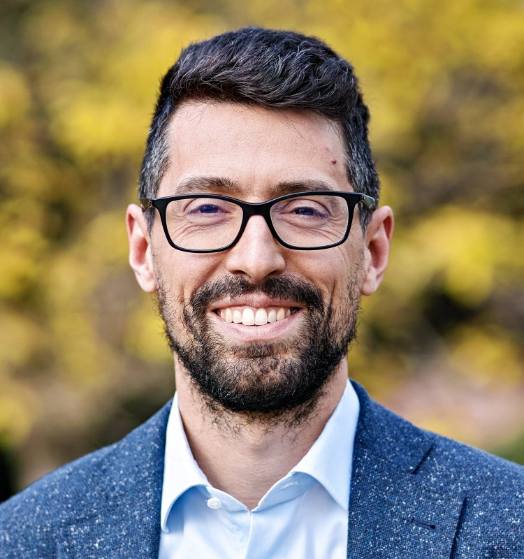 Origgi_Mattia_DQH3094_2500px.jpg (145 KB)