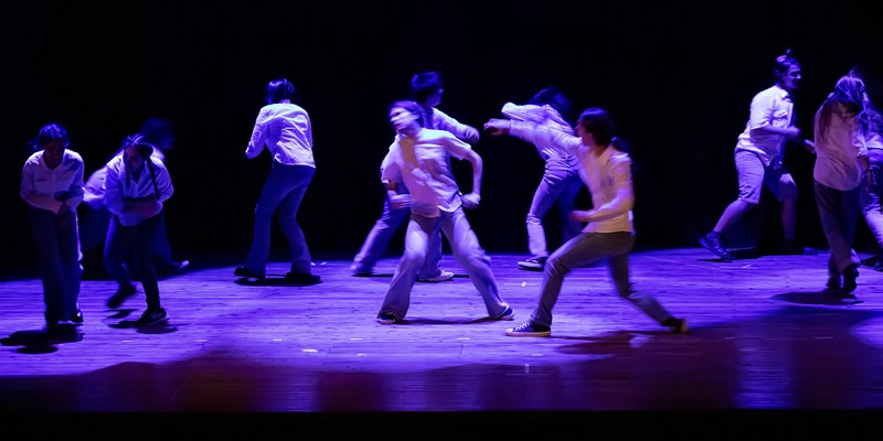 gandhi_noiantigone00002.jpg (96 KB)