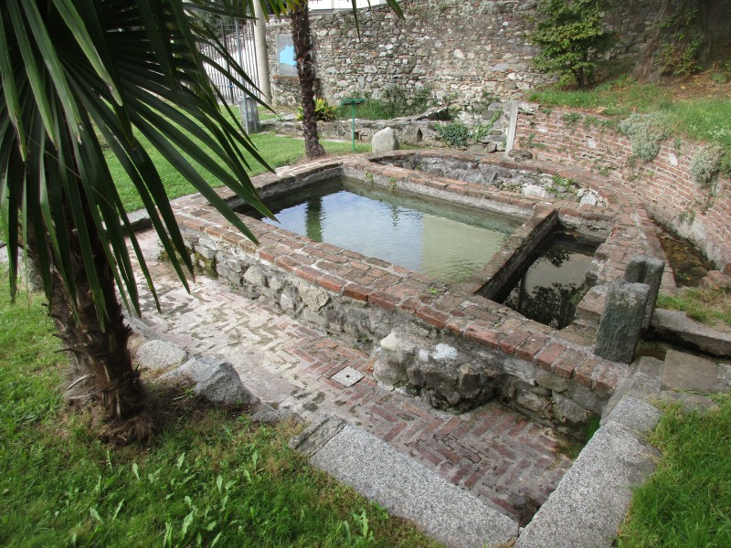 image001.jpg (190 KB)