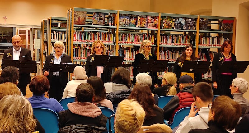 Bosisio_voci_donna00006.jpg (90 KB)