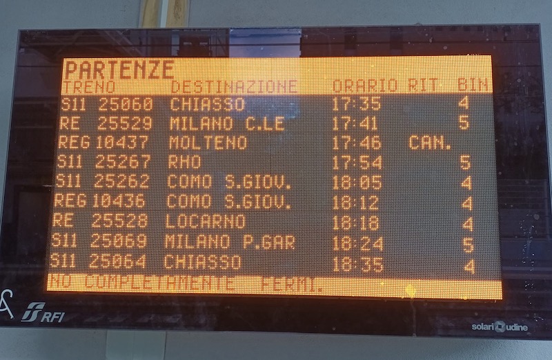 Costa_treno2.JPG (177 KB)