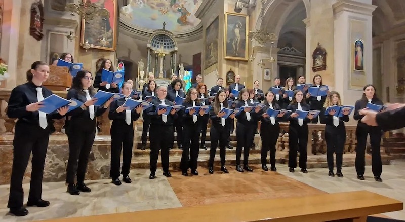 Nibionno_famiglia00002.JPG (114 KB)