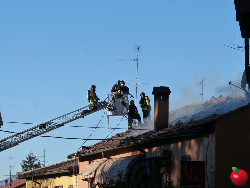 casaterogovolo32.jpg (112 KB)