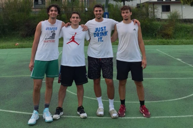 Contra_torneo_Stefano_4.JPG (90 KB)