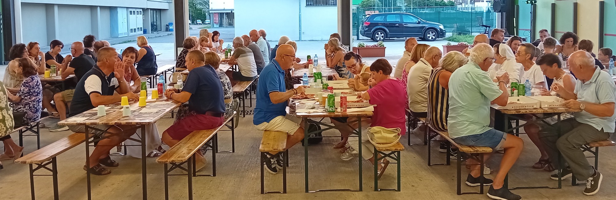 barzagoinsieme_11.jpg (351 KB)
